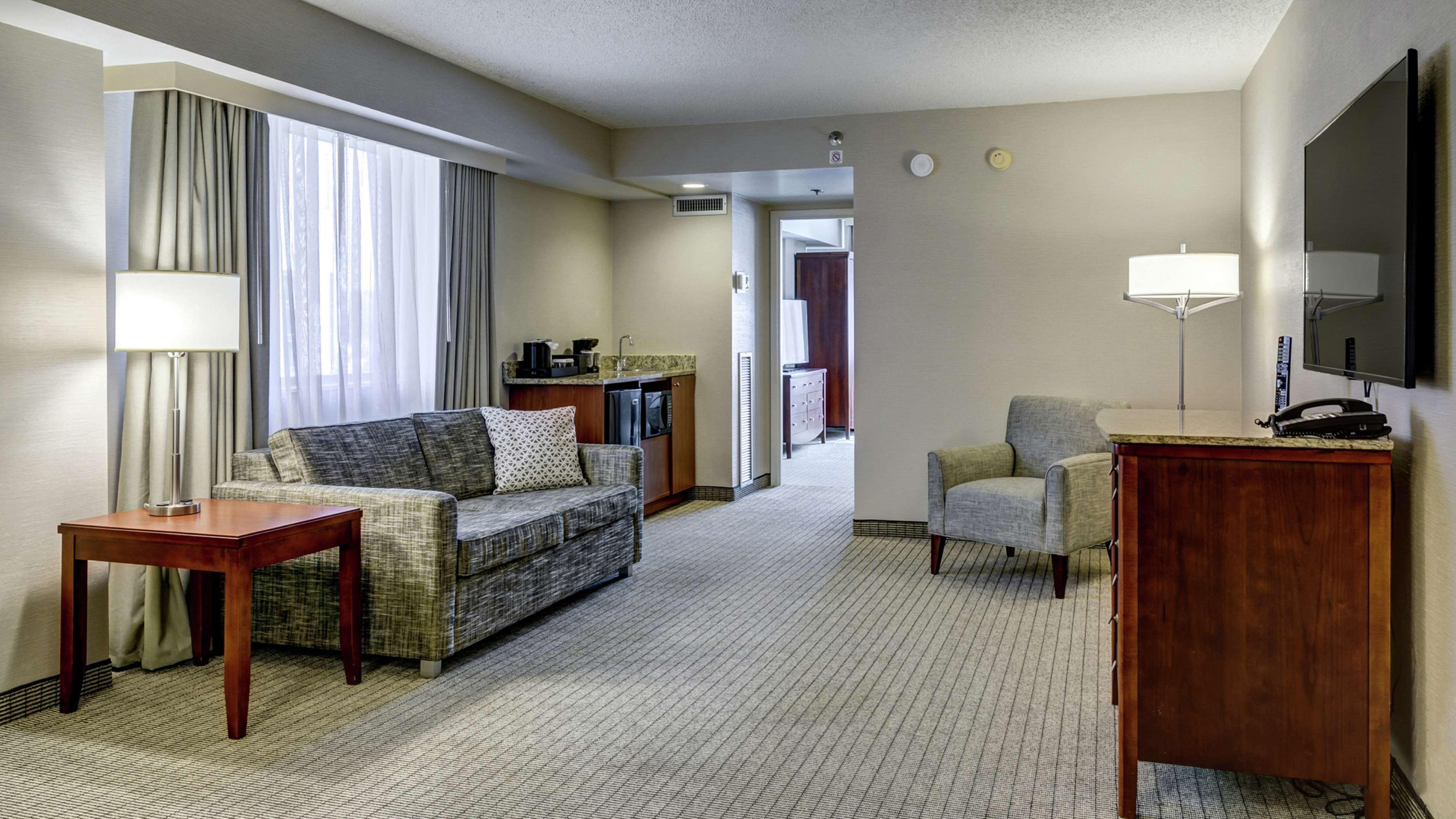 Embassy Suites Cincinnati - Rivercenter Covington Exterior foto