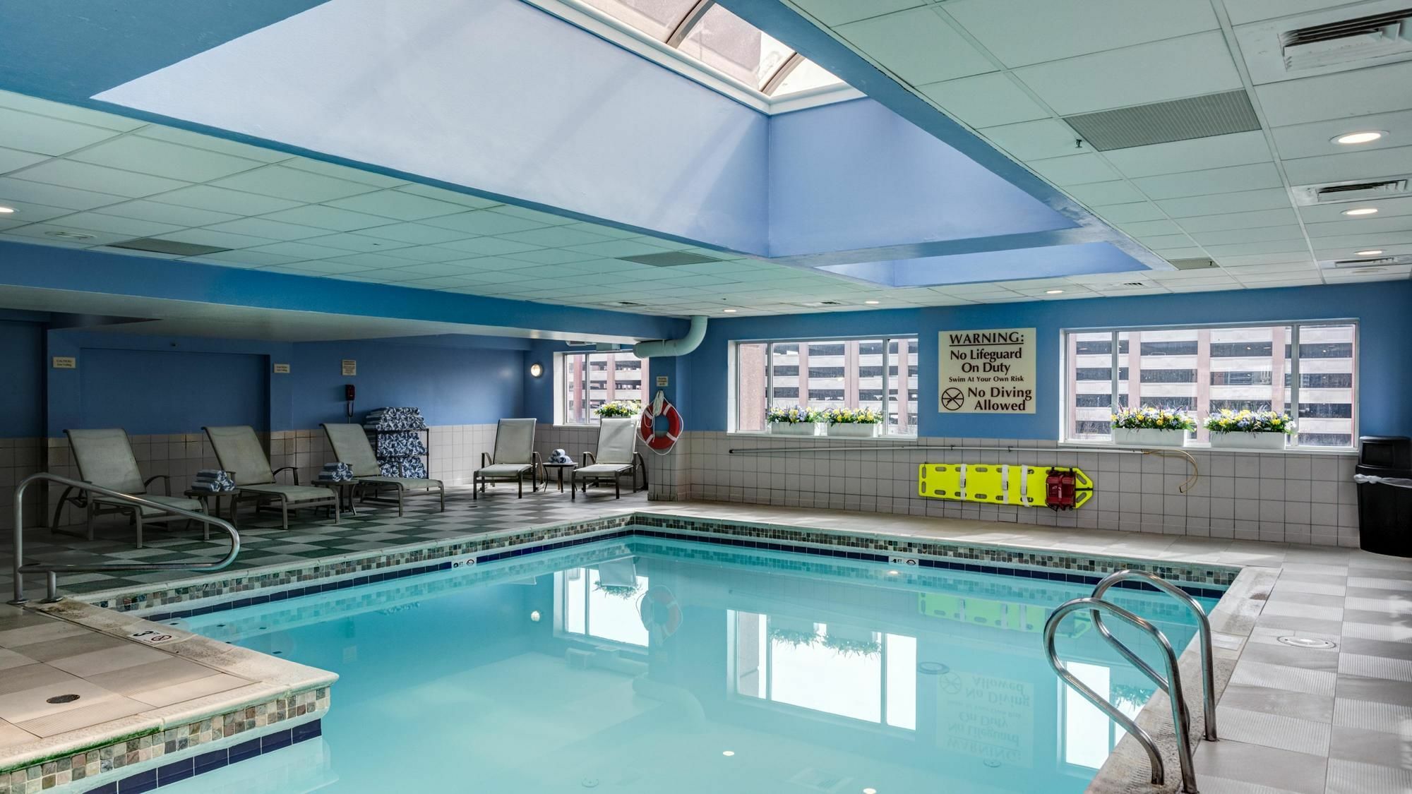 Embassy Suites Cincinnati - Rivercenter Covington Exterior foto